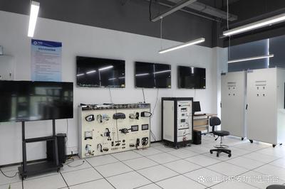 奮進(jìn)汽車“強(qiáng)芯鑄魂”新征程 上海控安與臨港電力電子達(dá)成戰(zhàn)略合作